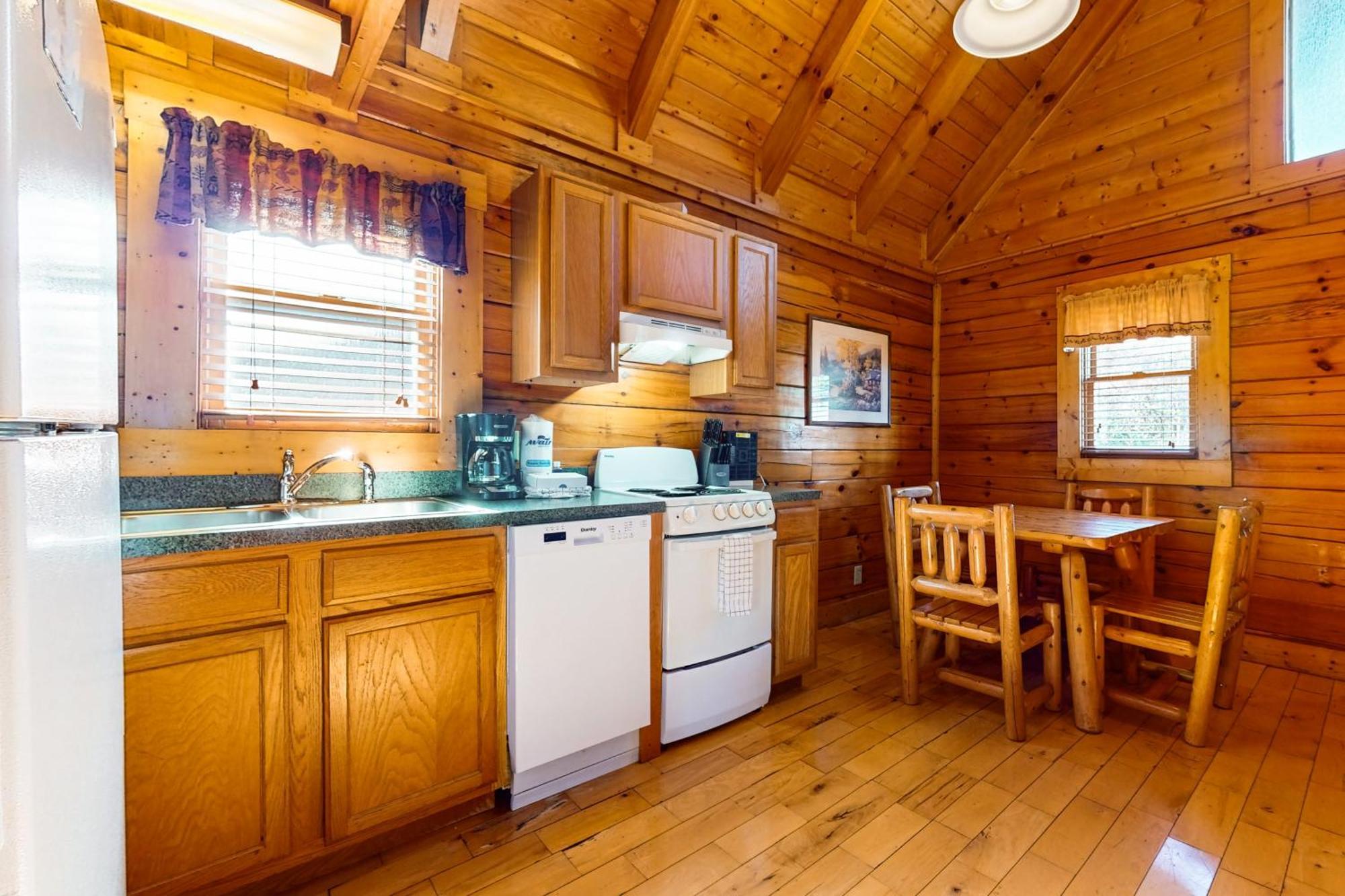 Pin Oak Cabin, Unit 241 Пиджен-Фордж Экстерьер фото